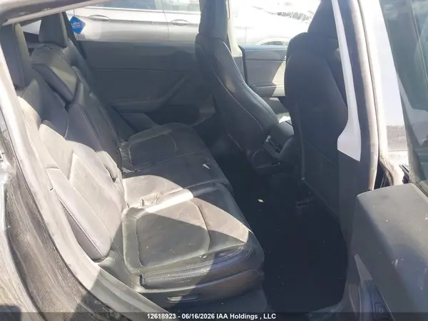 7SAYGAEE3RF023136 2024 TESLA MODEL Y - Image 8