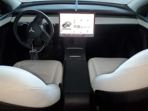 7SAYGAEE3RF100958 2024 TESLA MODEL Y - Image 8
