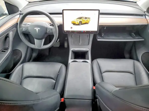 7SAYGAEE3RF124306 2024 TESLA MODEL Y - Image 8