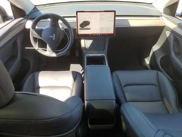 7SAYGAEE3RF132017 2024 TESLA MODEL Y - Image 8