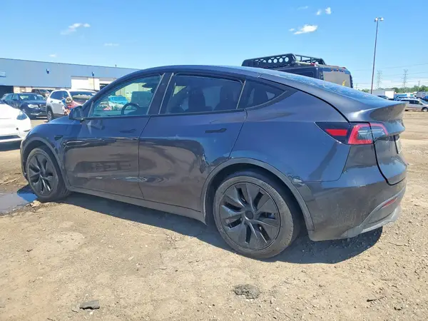 7SAYGAEE3RF132860 2024 TESLA MODEL Y - Image 2