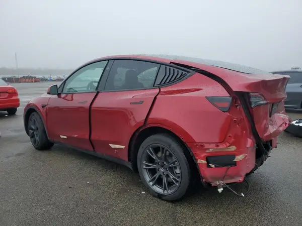 7SAYGAEE3RF186868 2024 TESLA MODEL Y - Image 2