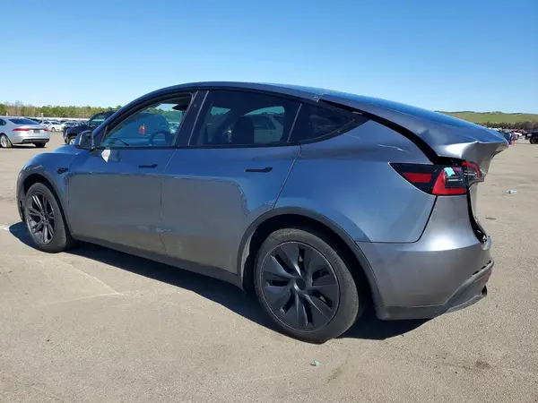7SAYGAEE3RF197983 2024 TESLA MODEL Y - Image 2