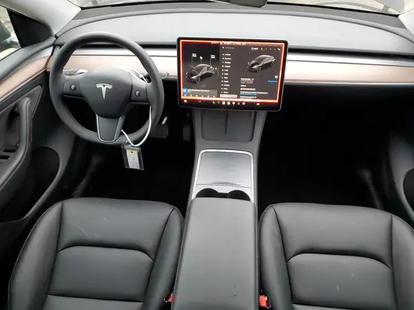 7SAYGAEE3RF207296 2024 TESLA MODEL Y - Image 8