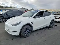 7SAYGAEE3RF208111 2024 TESLA MODEL Y