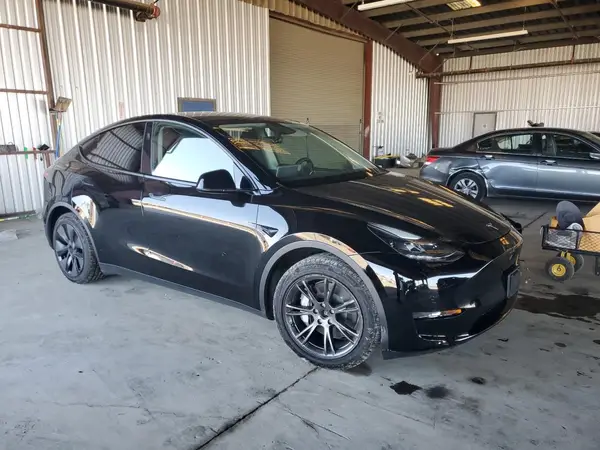 2025 TESLA MODEL Y COPART lot 89551295 auction photo 4