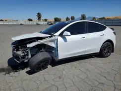 7SAYGAEE4NF345567 2022 TESLA MODEL Y