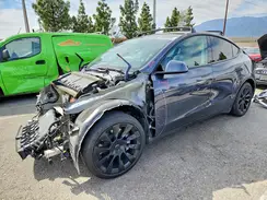 7SAYGAEE4NF352230 2022 TESLA MODEL Y