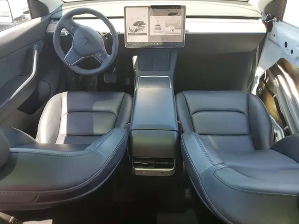 7SAYGAEE4NF433471 2022 TESLA MODEL Y - Image 8