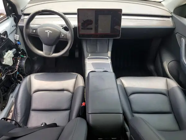 7SAYGAEE4NF433776 2022 TESLA MODEL Y - Image 8