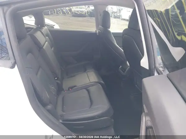 7SAYGAEE4NF464302 2022 TESLA MODEL Y - Image 8