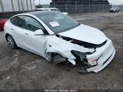 7SAYGAEE4NF516625 2022 TESLA MODEL Y