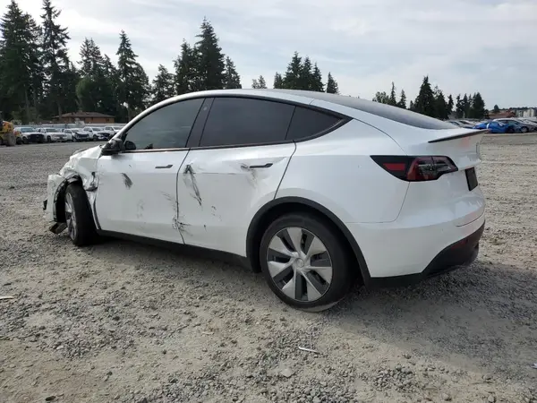 7SAYGAEE4NF519976 2022 TESLA MODEL Y - Image 2