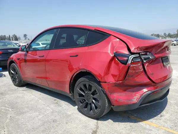 7SAYGAEE4NF542979 2022 TESLA MODEL Y - Image 2