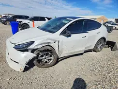 7SAYGAEE4NF548281 2022 TESLA MODEL Y