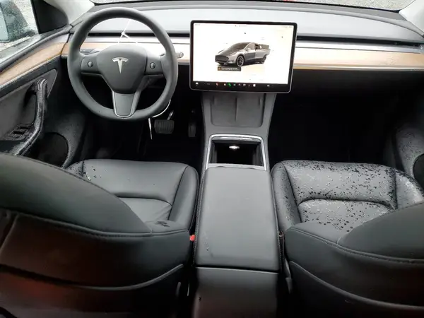7SAYGAEE4NF560429 2022 TESLA MODEL Y - Image 8