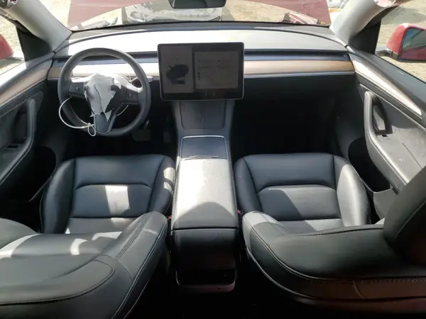 7SAYGAEE4NF561676 2022 TESLA MODEL Y - Image 8