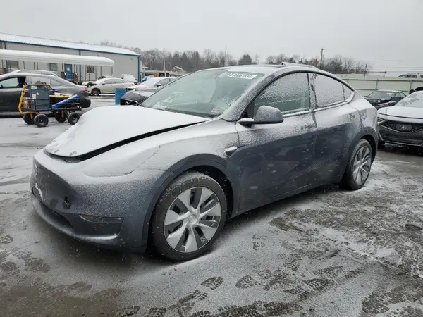 7SAYGAEE4PF597693 2023 TESLA MODEL Y - Image 1