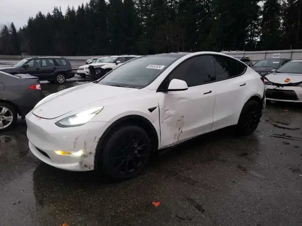 7SAYGAEE4PF599993 2023 TESLA MODEL Y - Image 1