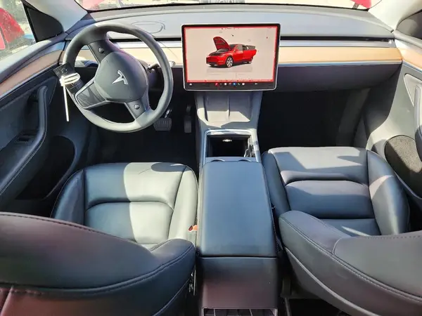 7SAYGAEE4PF615660 2023 TESLA MODEL Y - Image 8