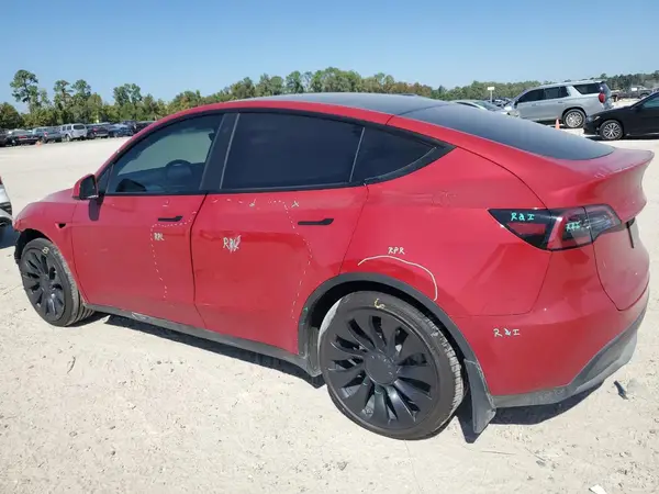 7SAYGAEE4PF661036 2023 TESLA MODEL Y - Image 2