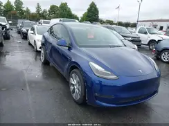 7SAYGAEE4PF671890 2023 TESLA MODEL Y