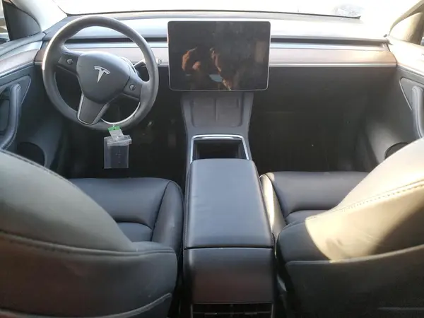 7SAYGAEE4PF675566 2023 TESLA MODEL Y - Image 8