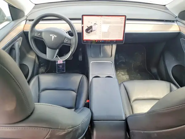 7SAYGAEE4PF699950 2023 TESLA MODEL Y - Image 8