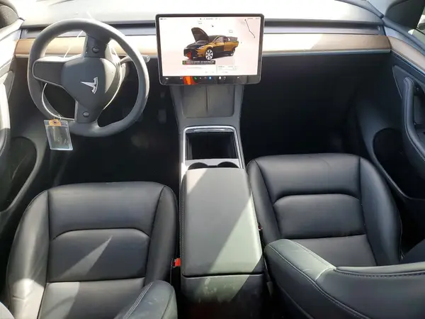 7SAYGAEE4PF716245 2023 TESLA MODEL Y - Image 8
