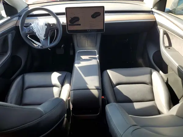 7SAYGAEE4PF741727 2023 TESLA MODEL Y - Image 8