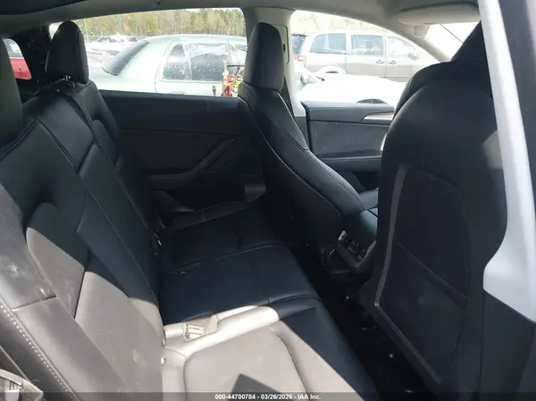 7SAYGAEE4PF759550 2023 TESLA MODEL Y - Image 8