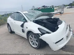 7SAYGAEE4PF762514 2023 TESLA MODEL Y