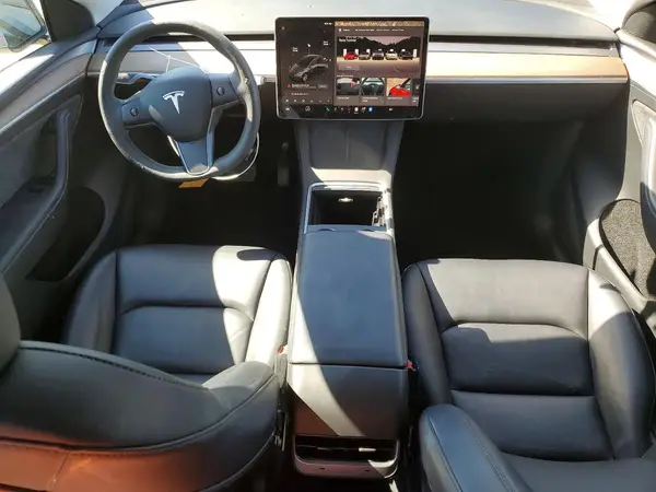 7SAYGAEE4PF773982 2023 TESLA MODEL Y - Image 8