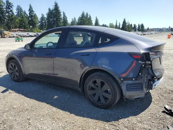 7SAYGAEE4PF800324 2023 TESLA MODEL Y - Image 2