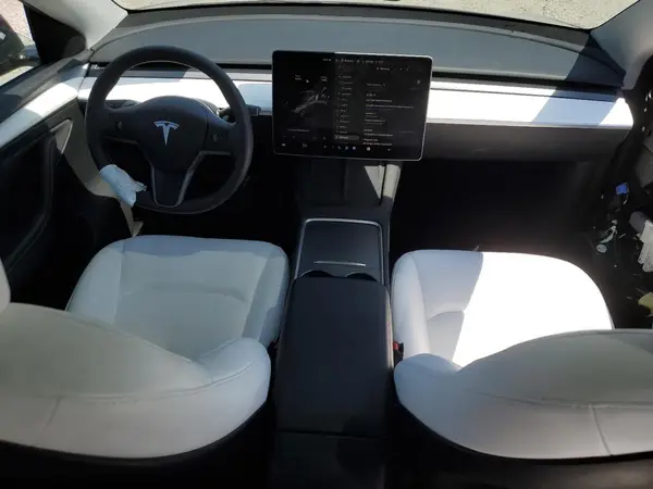 7SAYGAEE4PF800324 2023 TESLA MODEL Y - Image 8