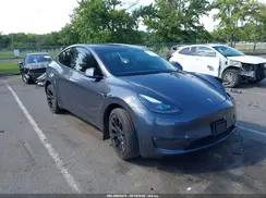 7SAYGAEE4PF827720 2023 TESLA MODEL Y