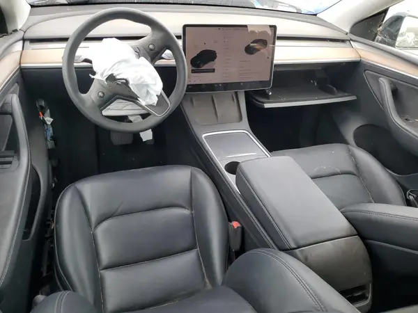 7SAYGAEE4PF833159 2023 TESLA MODEL Y - Image 8