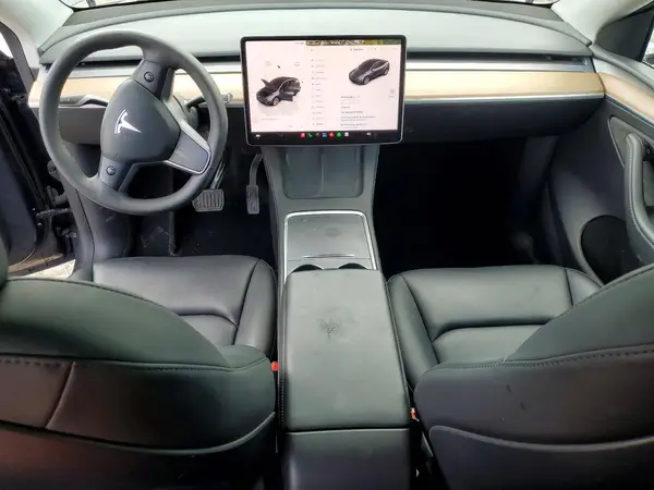7SAYGAEE4PF834022 2023 TESLA MODEL Y - Image 8
