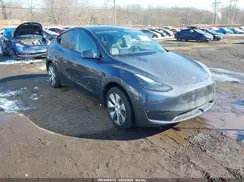 7SAYGAEE4PF850527 2023 TESLA MODEL Y