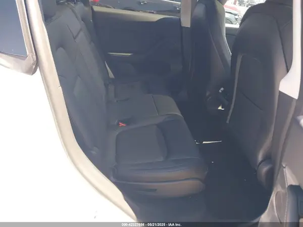 7SAYGAEE4PF851063 2023 TESLA MODEL Y - Image 8
