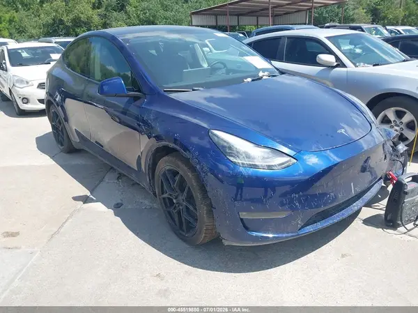 7SAYGAEE4PF851225 2023 TESLA MODEL Y - Image 1