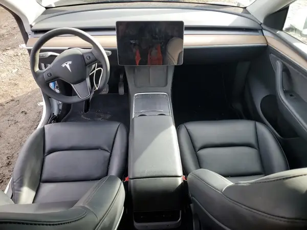 7SAYGAEE4PF856070 2023 TESLA MODEL Y - Image 8