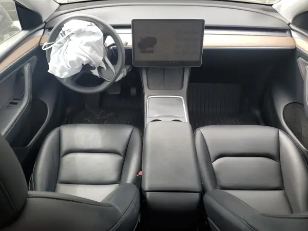 7SAYGAEE4PF857946 2023 TESLA MODEL Y - Image 8