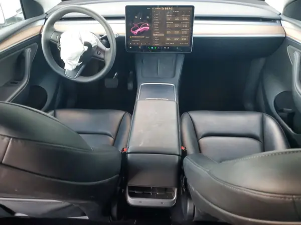7SAYGAEE4PF880059 2023 TESLA MODEL Y - Image 8