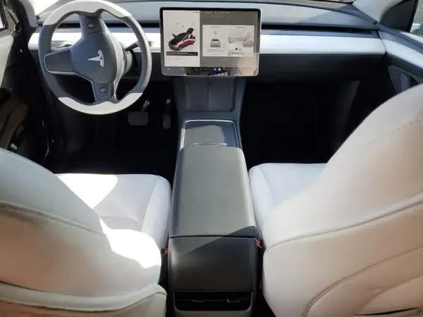 7SAYGAEE4PF888498 2023 TESLA MODEL Y - Image 8