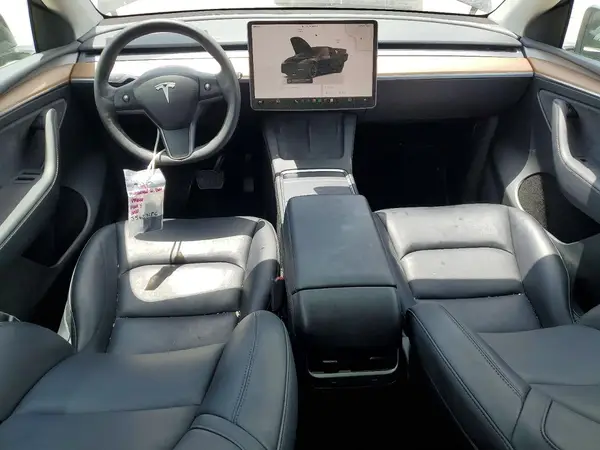 7SAYGAEE4PF899646 2023 TESLA MODEL Y - Image 8