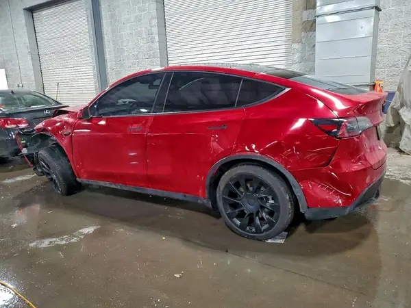 7SAYGAEE4PF901444 2023 TESLA MODEL Y - Image 2