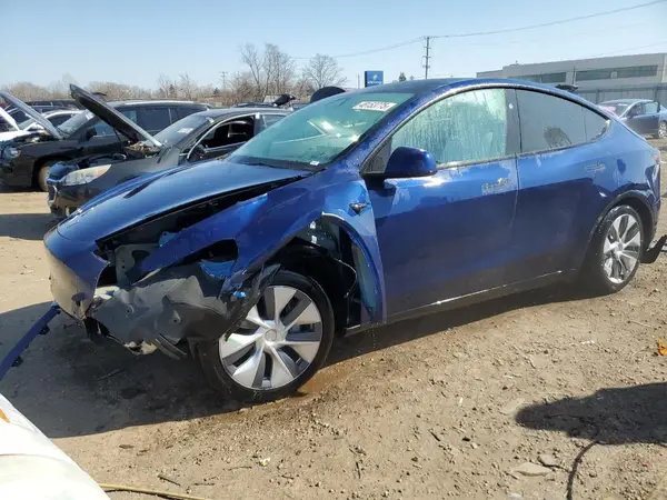 7SAYGAEE4PF904814 2023 TESLA MODEL Y - Image 1