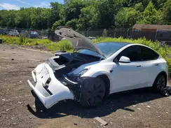 7SAYGAEE4PF910712 2023 TESLA MODEL Y