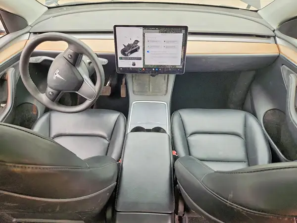 7SAYGAEE4PF925260 2023 TESLA MODEL Y - Image 8